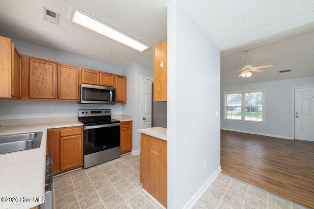 6809 Bridle Court, Wilmington, NC 28411