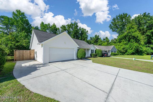 6809 Bridle Court, Wilmington, NC 28411