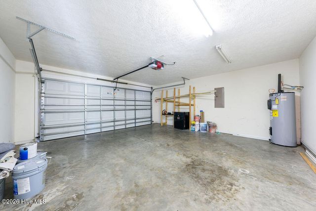 6809 Bridle Court, Wilmington, NC 28411