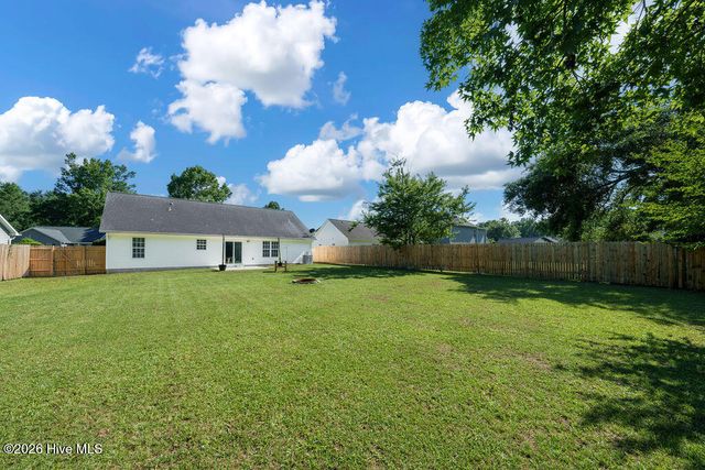 6809 Bridle Court, Wilmington, NC 28411