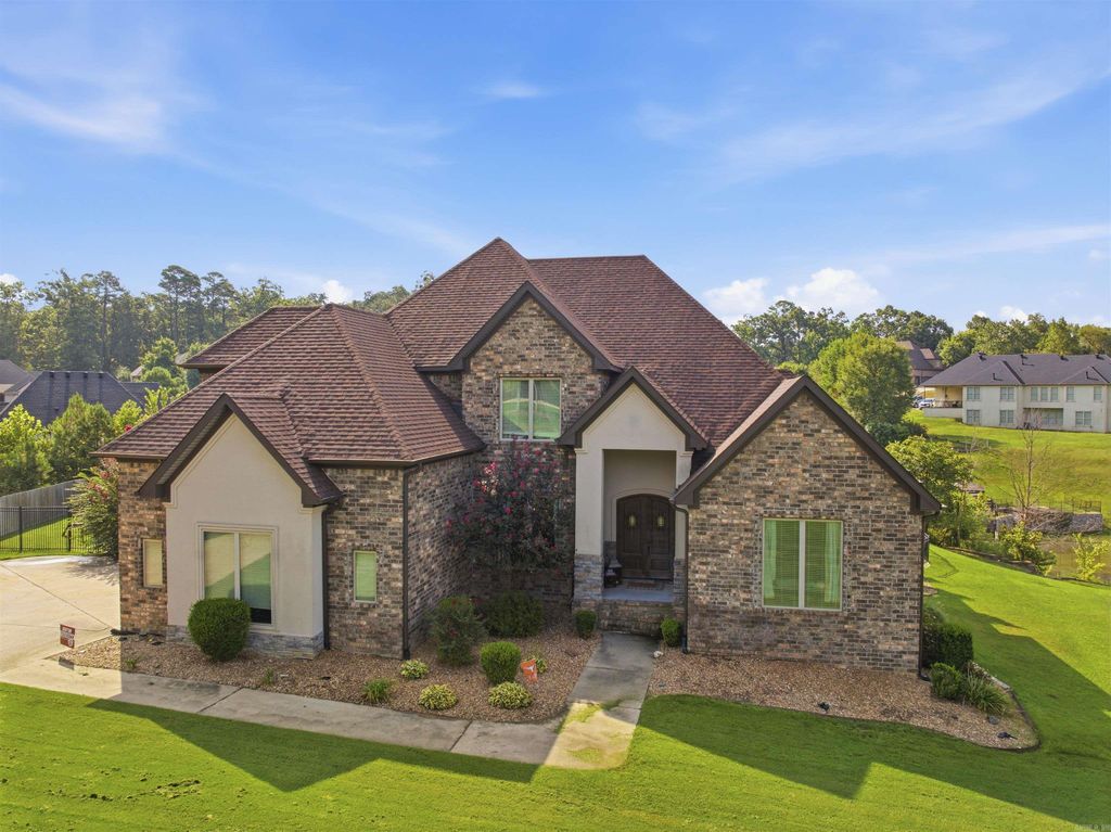 7310 Palm Beach Avenue, Benton, AR 72019