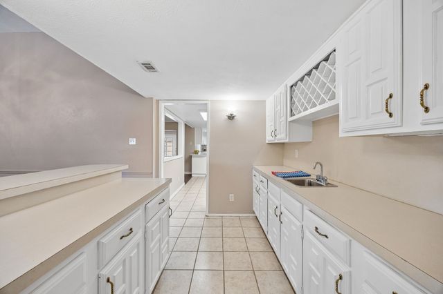 2951 Furneaux Lane, Carrollton, TX 75007