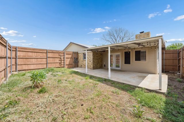 2951 Furneaux Lane, Carrollton, TX 75007
