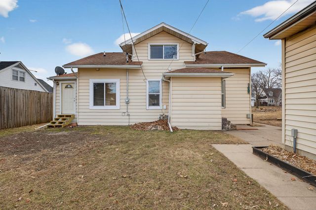 1235 Independence Avenue, Waterloo, IA 50703