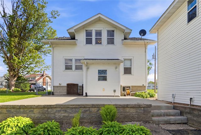 500 6th Avenue, Marion, IA 52302