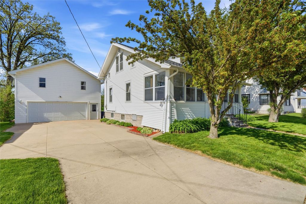500 6th Avenue, Marion, IA 52302