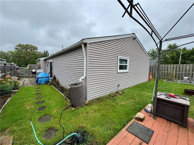 514 Carson Avenue, Grand River, OH 44045