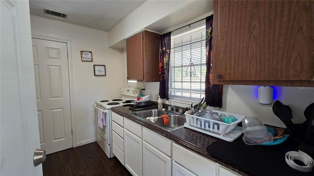 1823 NE 31ST AVENUE, Gainesville, FL 32609