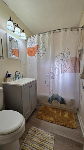 1823 NE 31ST AVENUE, Gainesville, FL 32609