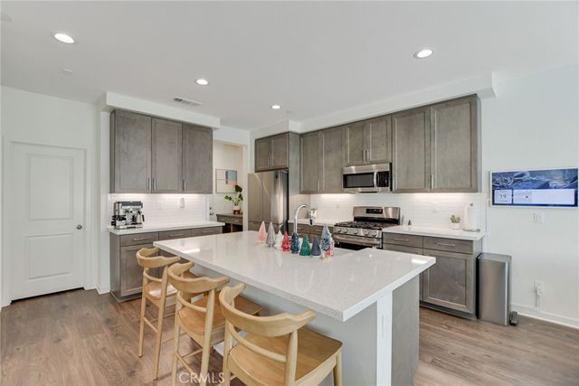 31969 Monet, Yucaipa, CA 92399