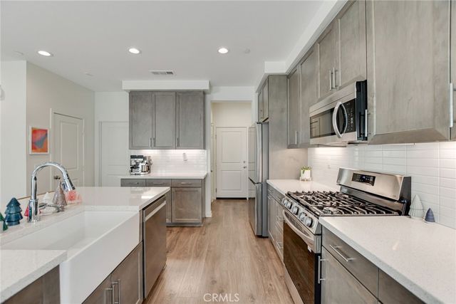 31969 Monet, Yucaipa, CA 92399