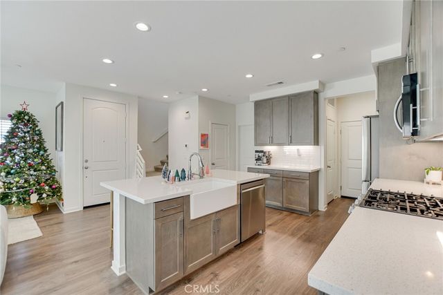 31969 Monet, Yucaipa, CA 92399