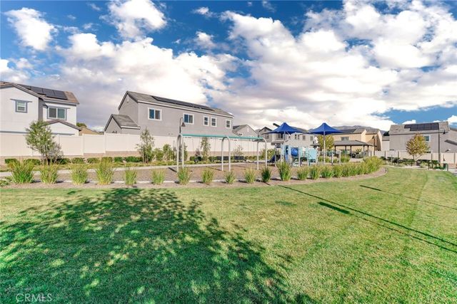 31969 Monet, Yucaipa, CA 92399