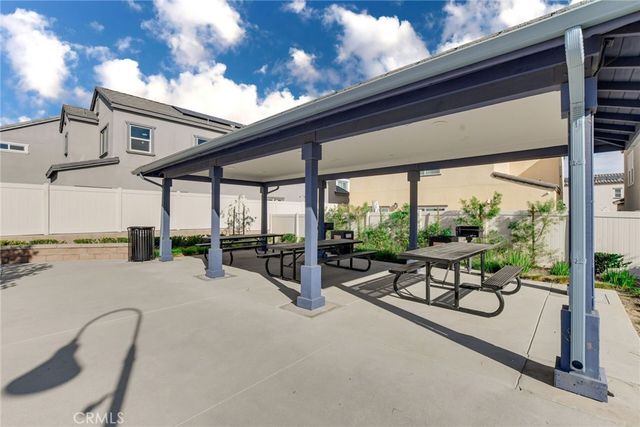 31969 Monet, Yucaipa, CA 92399