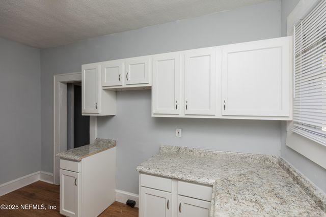 961 ARDMORE Street, Jacksonville, FL 32208