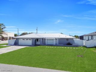 1510 SE 16th ST, Cape Coral, FL 33990