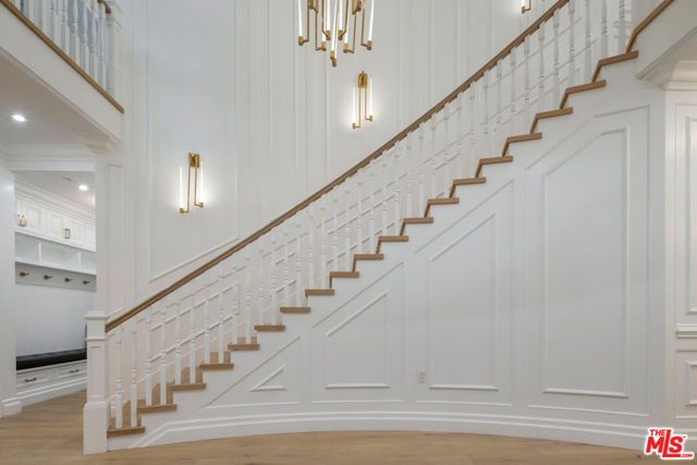 843 N Spaulding Avenue, Los Angeles, CA 90046