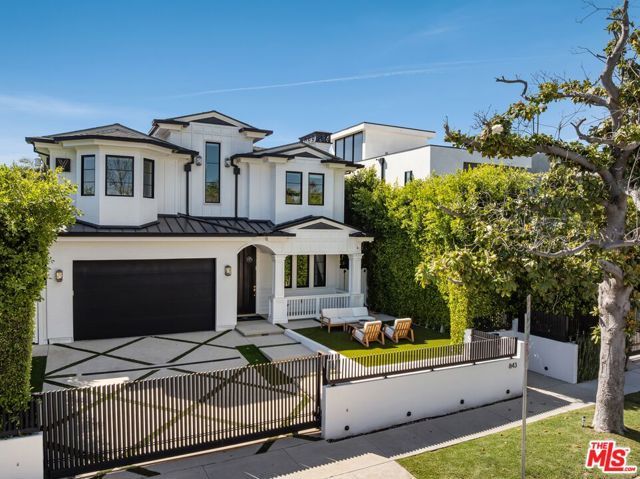 843 N Spaulding Avenue, Los Angeles, CA 90046