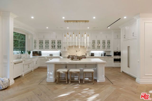 843 N Spaulding Avenue, Los Angeles, CA 90046