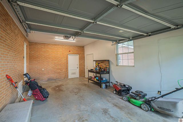 2544 LaClede Avenue 15 B1, Paducah, KY 42001