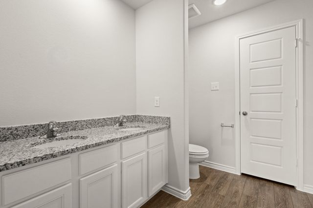 1509 Romans Road, Ennis, TX 75119