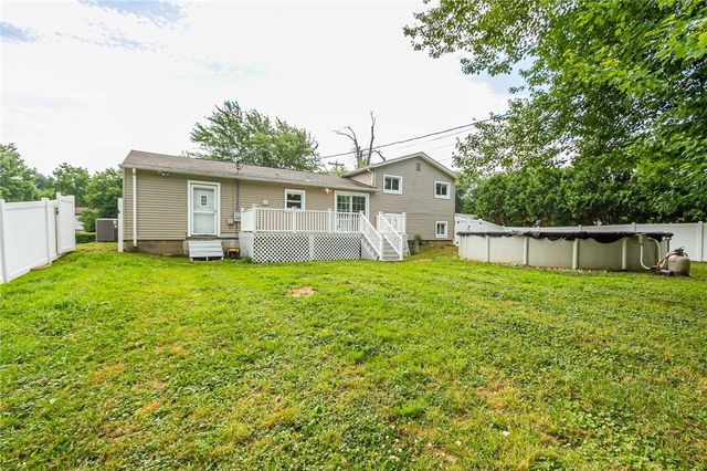 209 Thompson Road, Henrietta, NY 14623