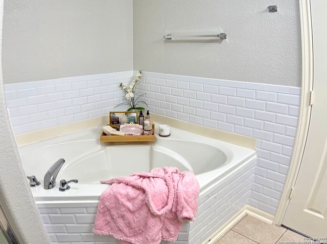 10926 ACORN CYN, San Antonio, TX 78252