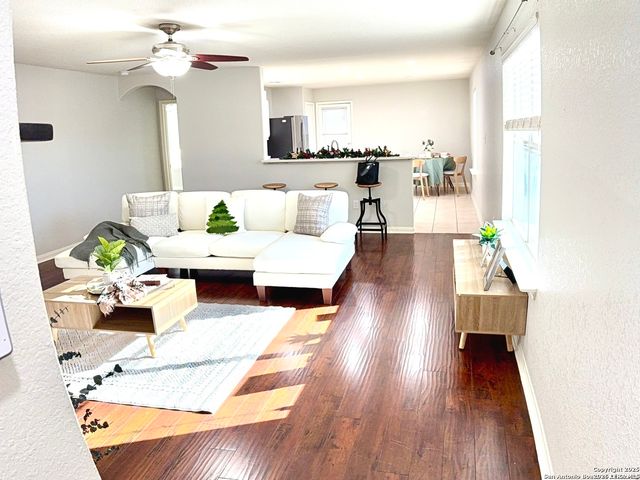 10926 ACORN CYN, San Antonio, TX 78252