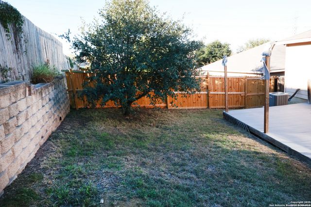 10926 ACORN CYN, San Antonio, TX 78252