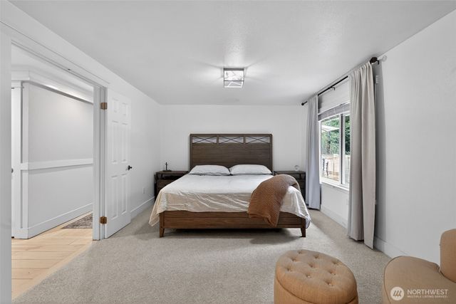 20009 SE 20th Place, Sammamish, WA 98075