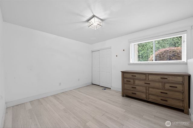 20009 SE 20th Place, Sammamish, WA 98075
