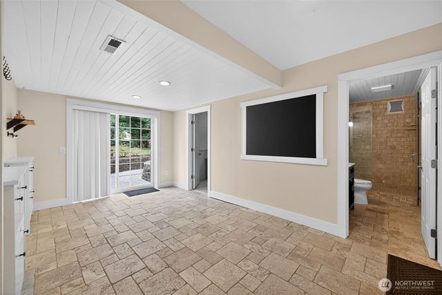 20009 SE 20th Place, Sammamish, WA 98075