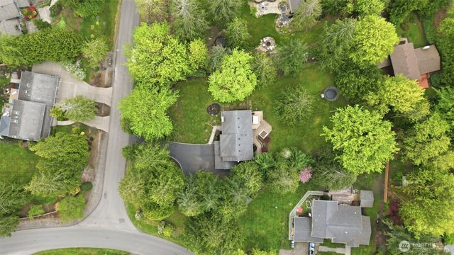 20009 SE 20th Place, Sammamish, WA 98075