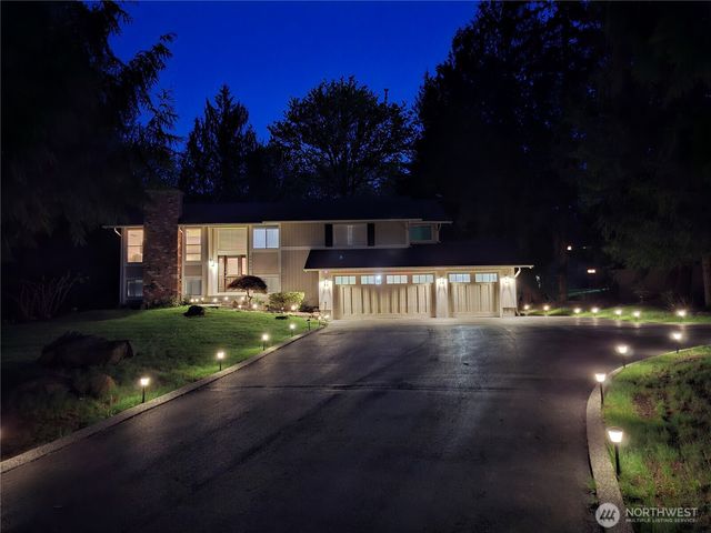 20009 SE 20th Place, Sammamish, WA 98075