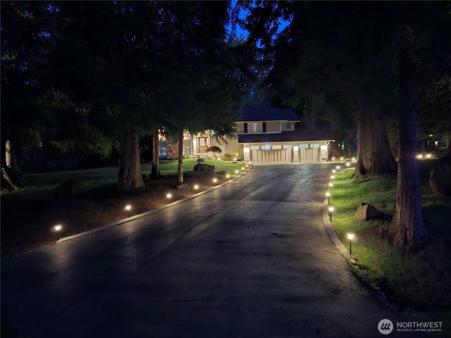 20009 SE 20th Place, Sammamish, WA 98075