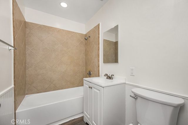 786 N Shattuck Pl, Orange, CA 92867