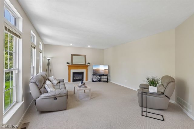 16264 Selby Circle, Strongsville, OH 44136
