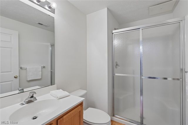16264 Selby Circle, Strongsville, OH 44136