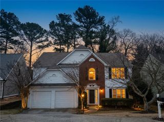 620 Manor Glen Drive, Suwanee, GA 30024