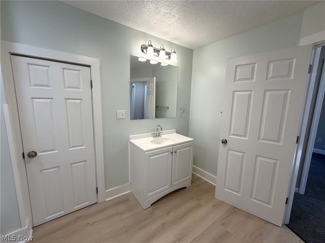 2625 4th Street NW, Canton, OH 44708