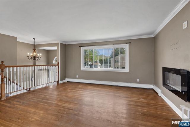 334 Pine Street, Pompton Lakes, NJ 07442