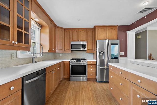 334 Pine Street, Pompton Lakes, NJ 07442