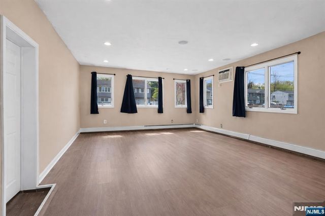 334 Pine Street, Pompton Lakes, NJ 07442