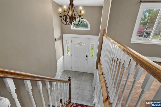 334 Pine Street, Pompton Lakes, NJ 07442