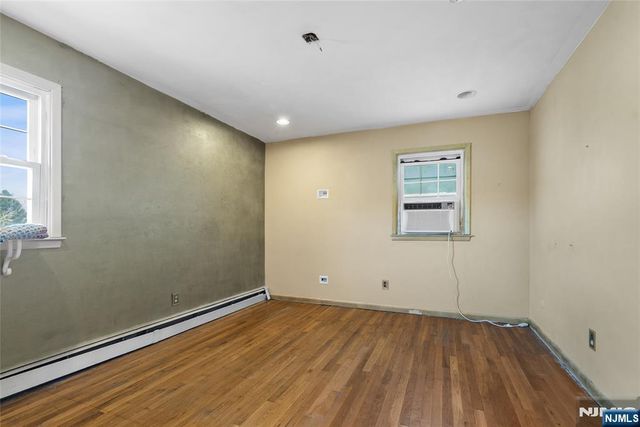 334 Pine Street, Pompton Lakes, NJ 07442