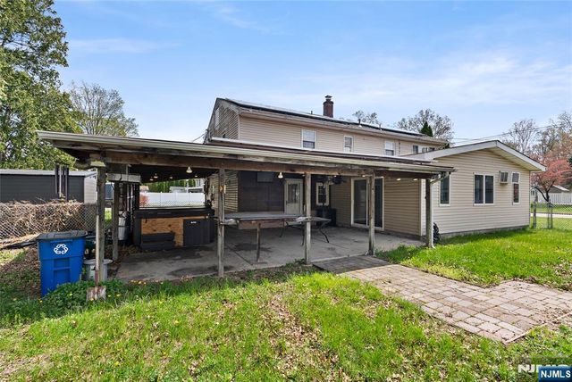 334 Pine Street, Pompton Lakes, NJ 07442