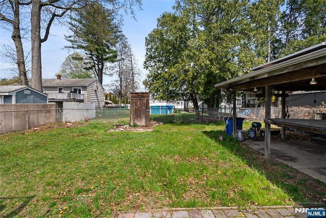 334 Pine Street, Pompton Lakes, NJ 07442