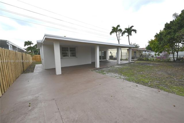 6615 SW 4th St, Miami, FL 33144