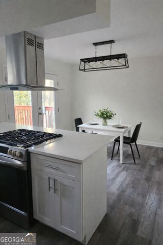 2395 SW FAIRWAY Circle SW, Atlanta, GA 30313