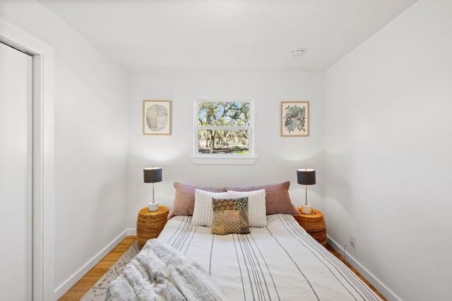 8000 Williamson Creek DR, Austin, TX 78736